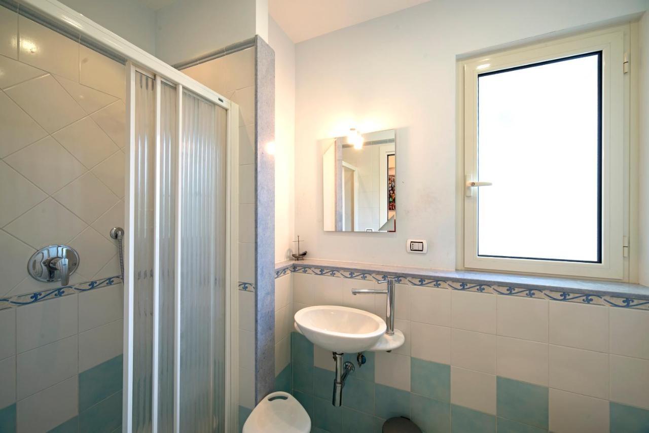Le Rondini Bed & Breakfast Napoli Dış mekan fotoğraf