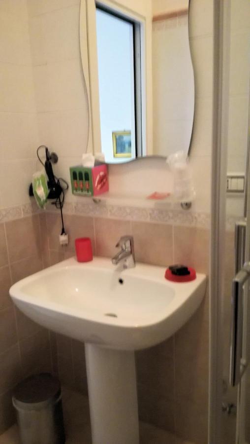 Le Rondini Bed & Breakfast Napoli Dış mekan fotoğraf